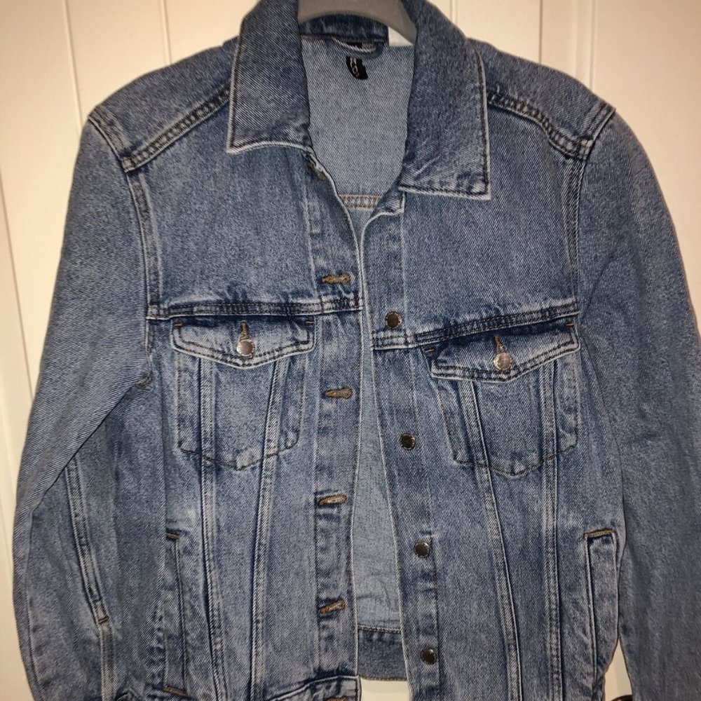 H&M Denim Jacket Divided  Sz XS
